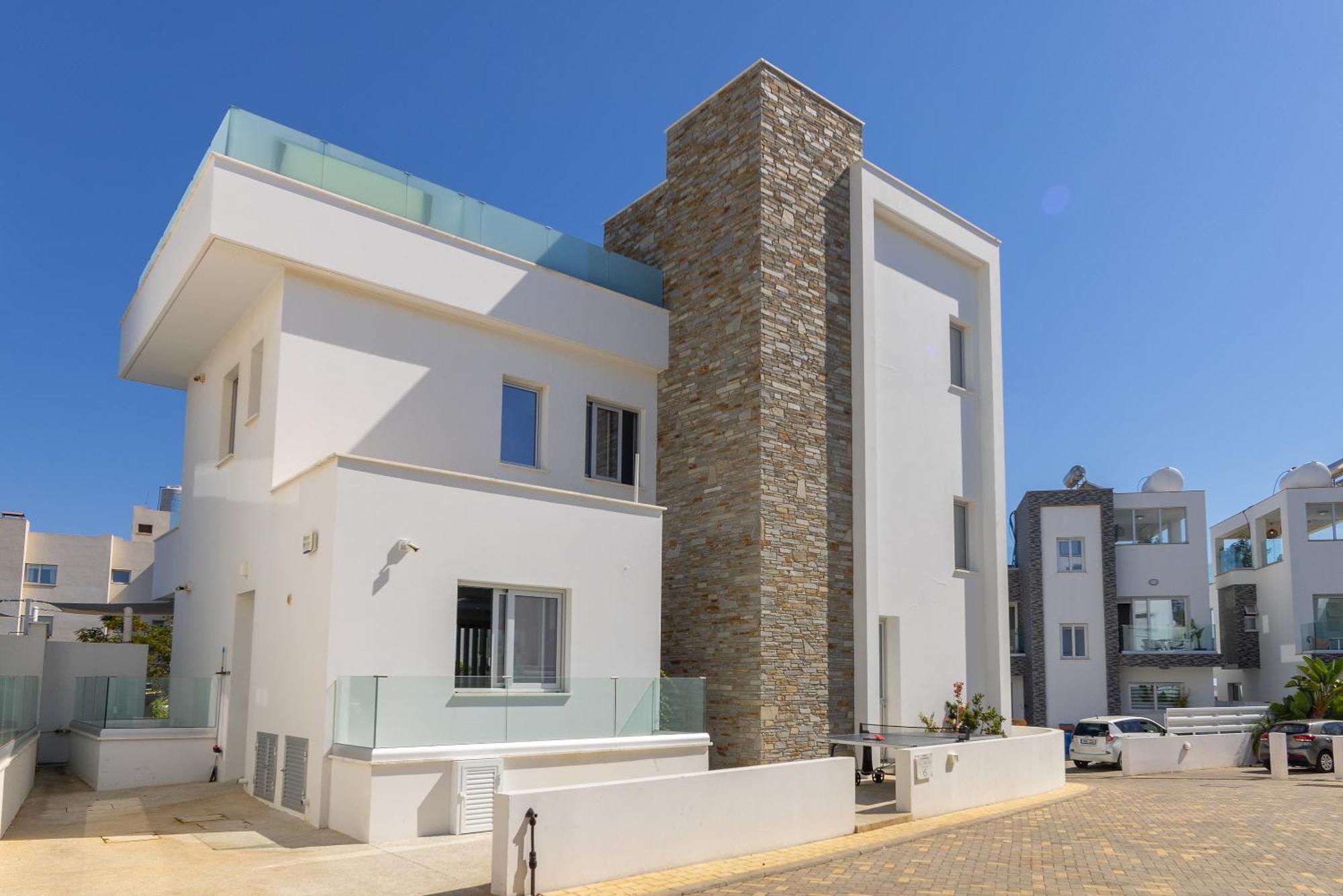 Fig Tree Bay Residences 6 Протарас Екстер'єр фото